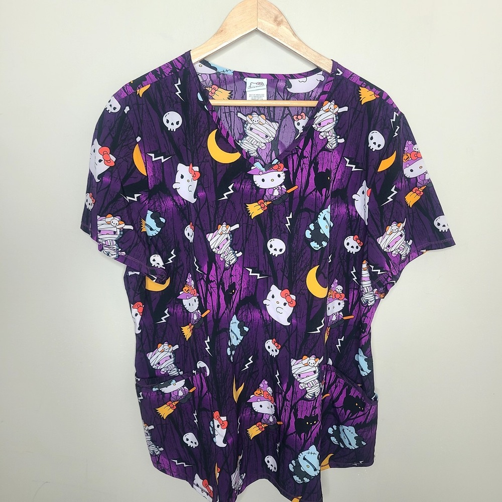 Hello Kitty Scrub Top Womans 2X 4-Way Performance Stretch Halloween Purple